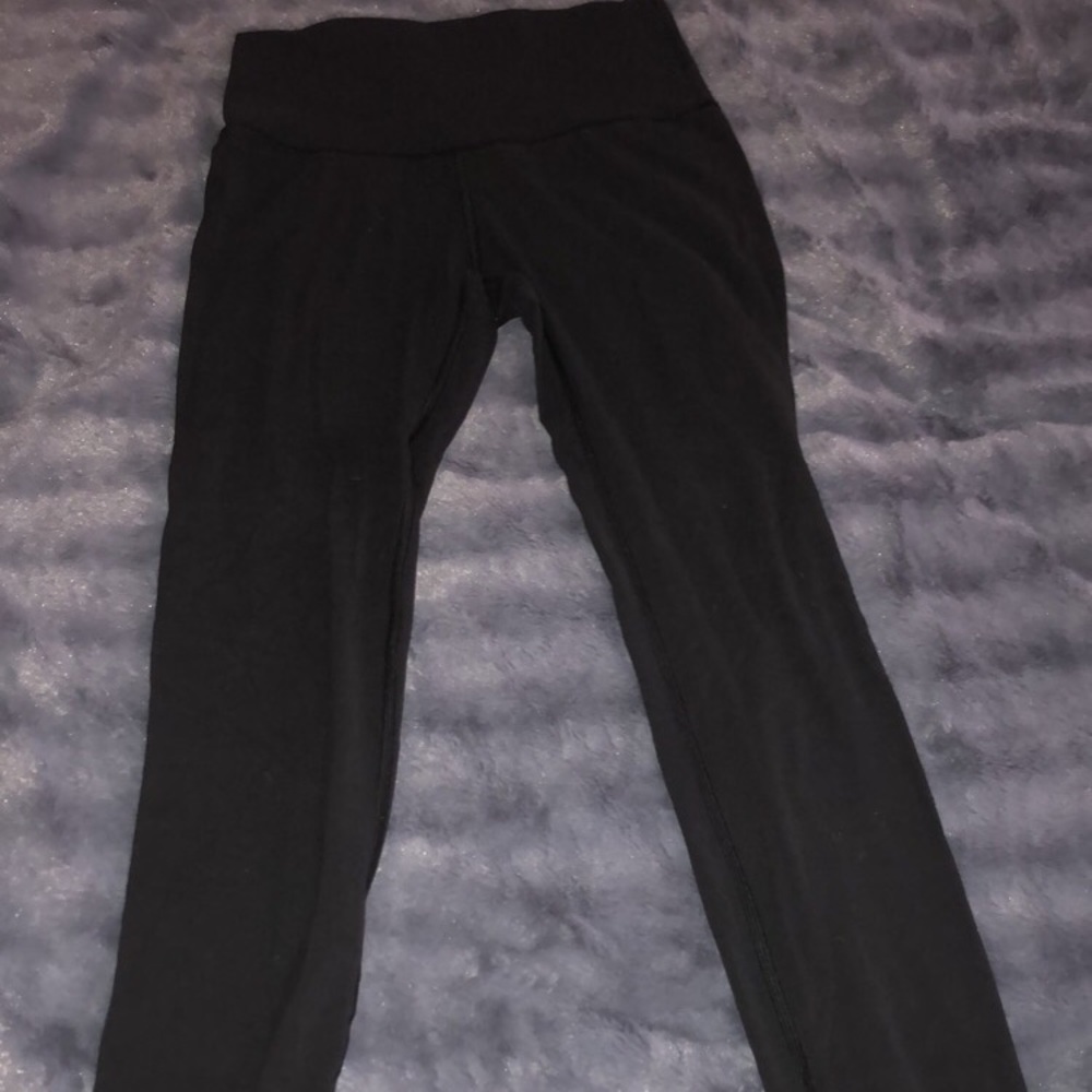 IVIVVA by lululemon size 14 high waisted leggings.